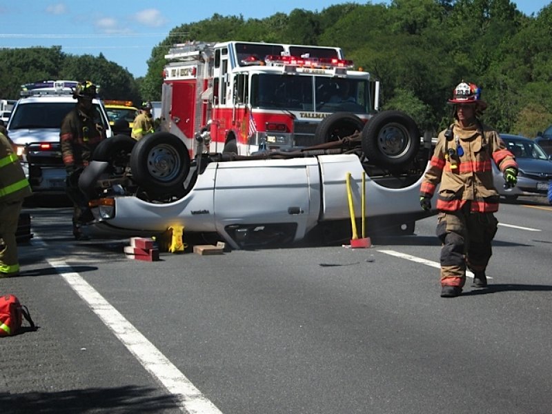 Vehicle Rollover Nys Thruway 2010