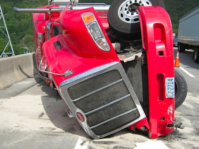 Truck Rollover Nys Thruway 2010