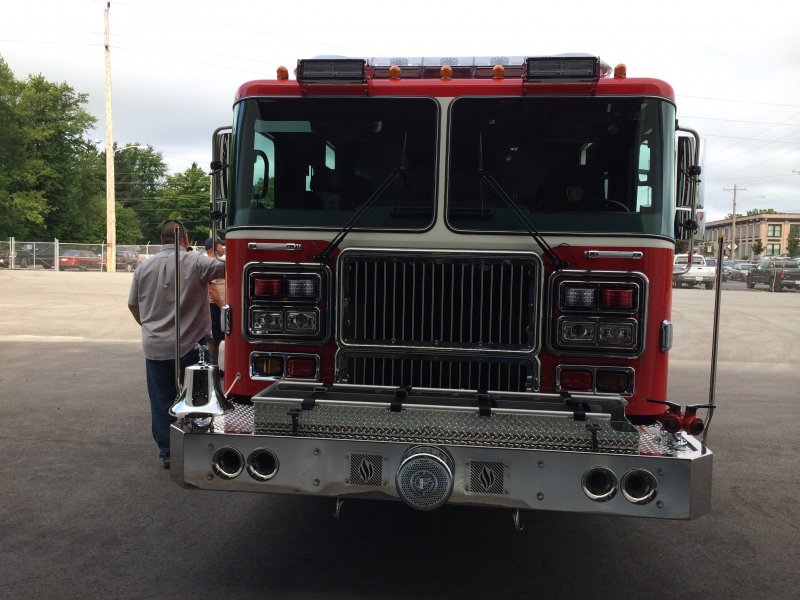 Seagrave Pumper 2014 photo 3