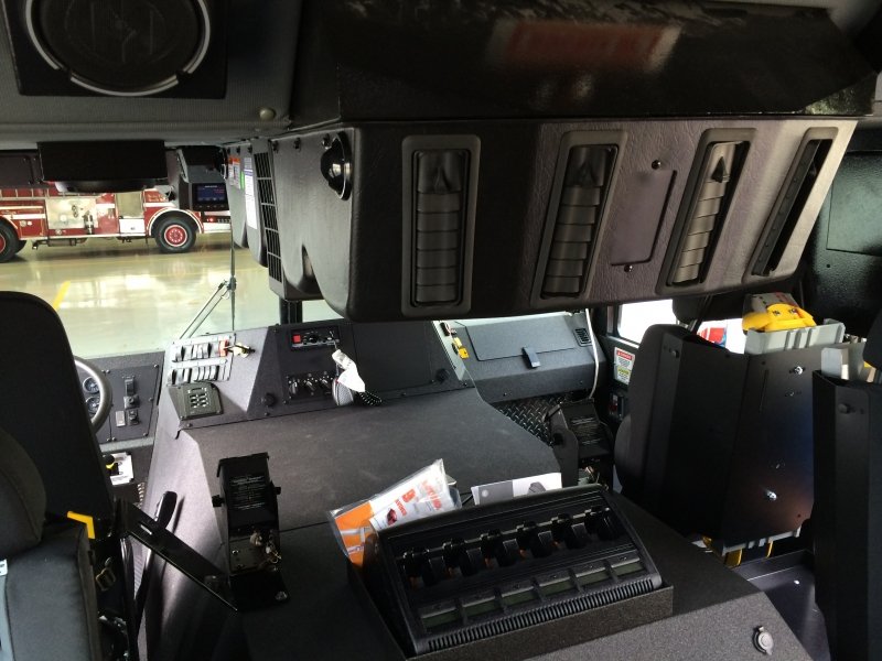 Seagrave Pumper 2014 photo 4