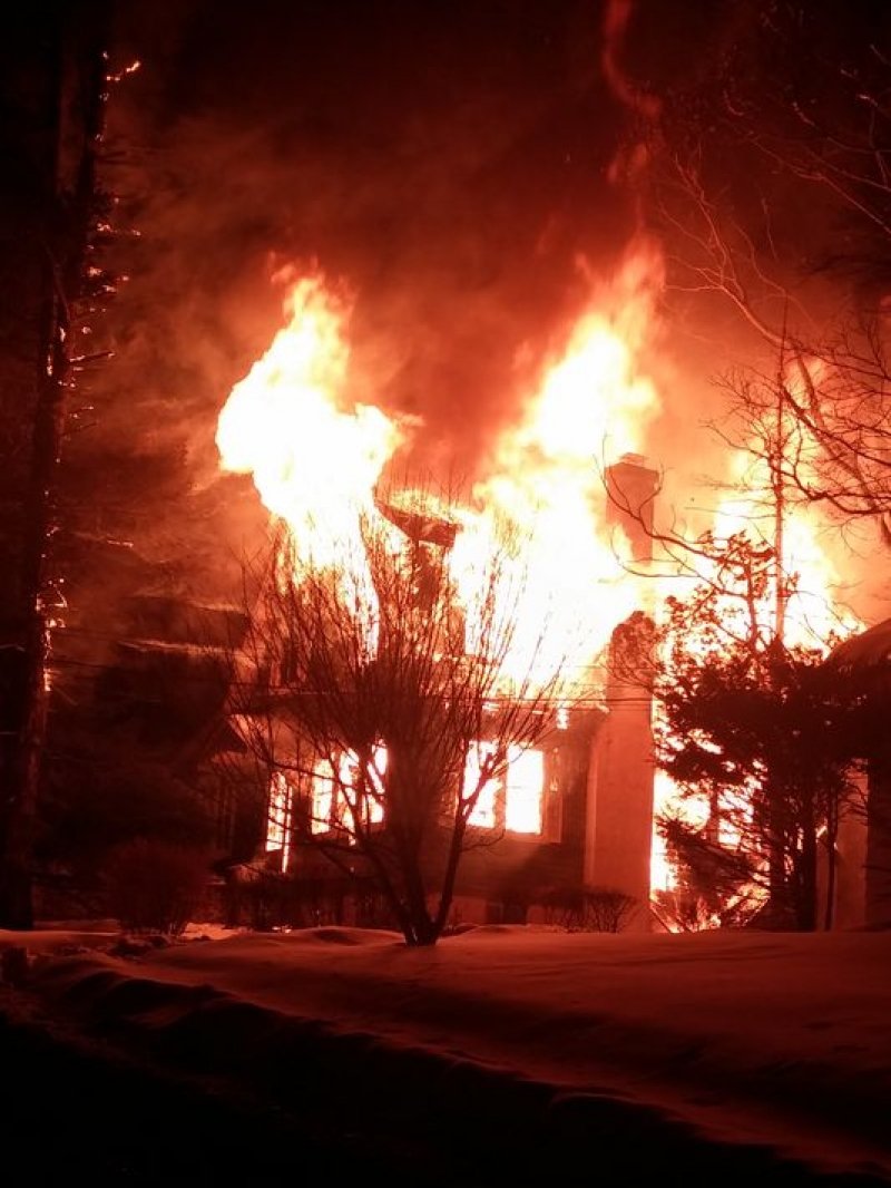 Airmont Home Destroyed in Early Morning Fire