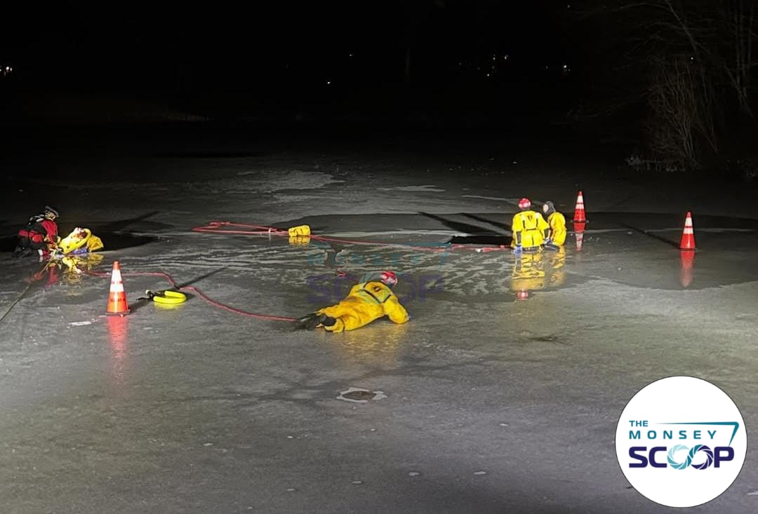 Tallman Fire Department Conducts Ice Water Rescue Drill at Kathryn Gorman Park
