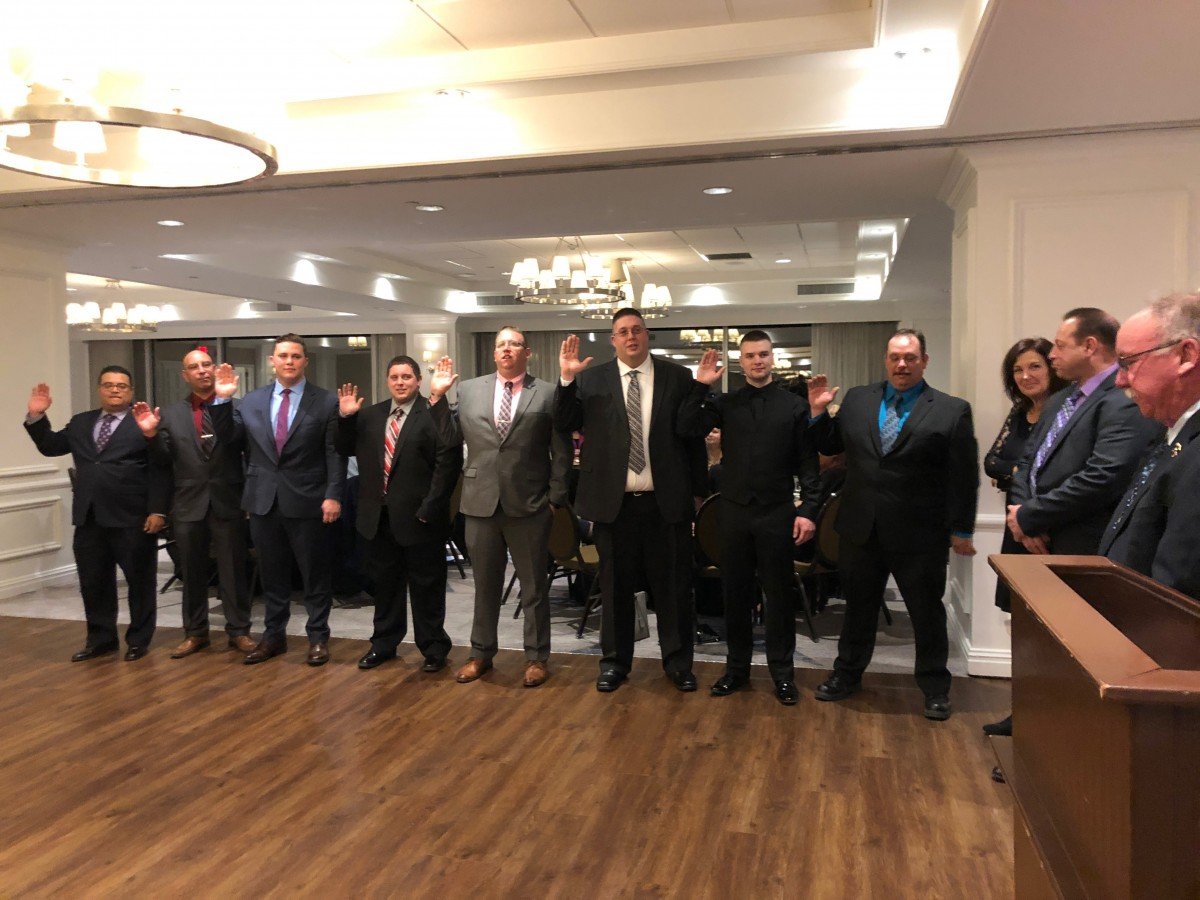 Tallman installs new officers for 2018