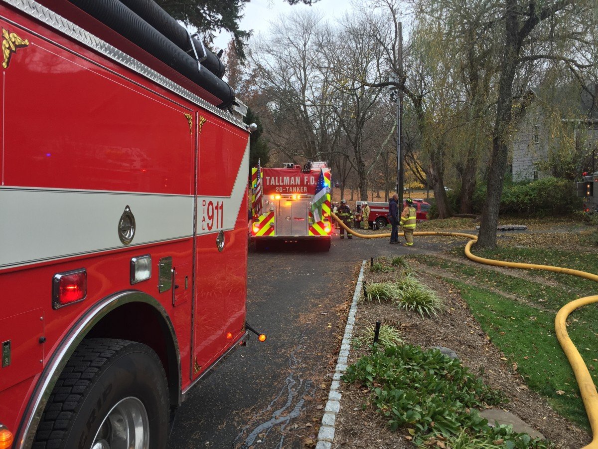 Tallman responds to Structure Fire on Viola Road